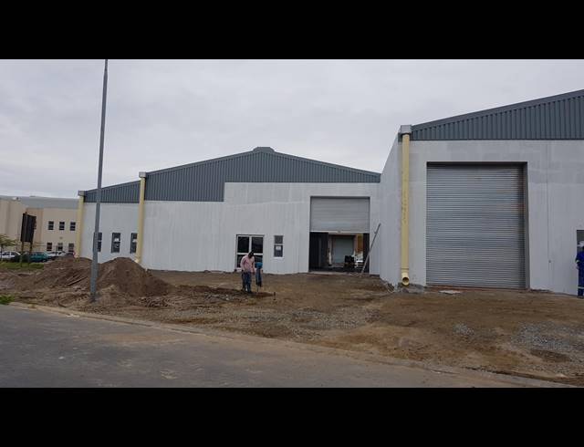 462M² FACTORY TO LET IN BRACKENFELL CENTRAL